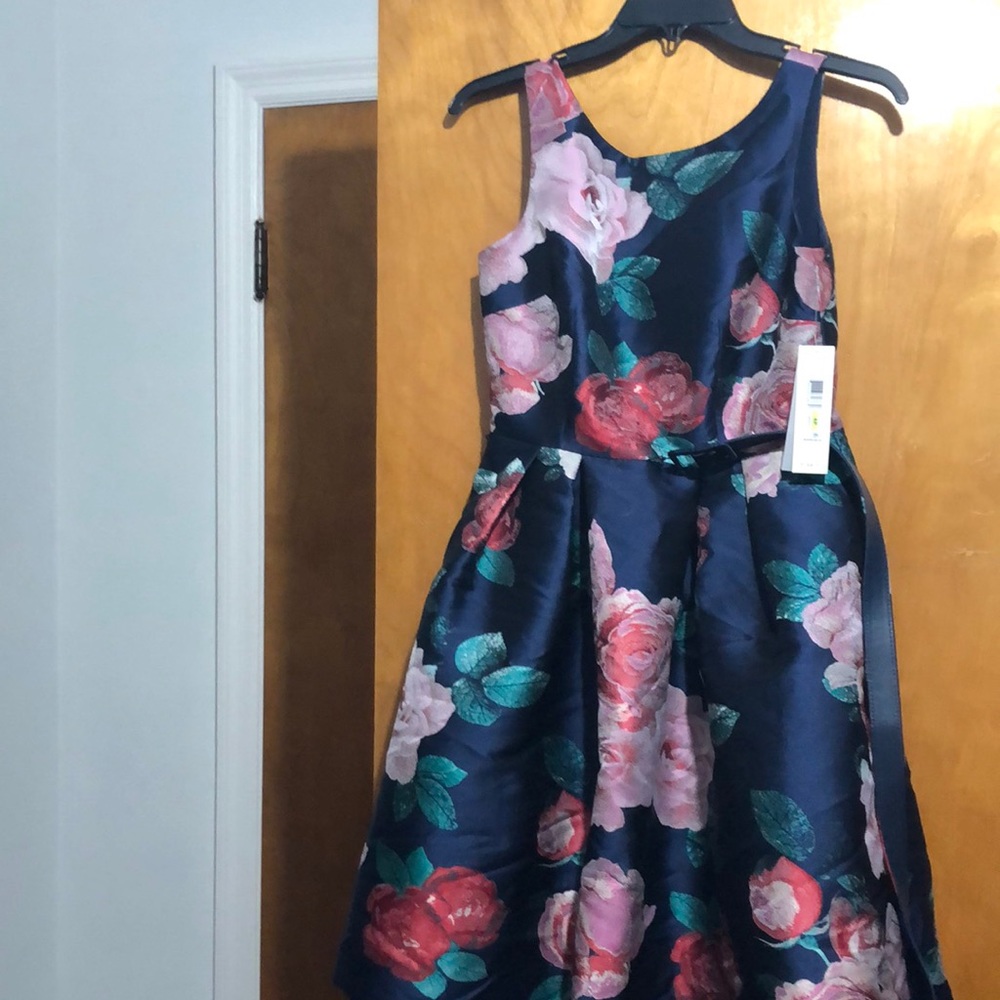 NWT ELIZA J Floral Dress